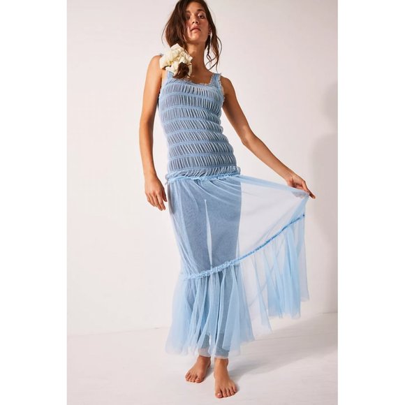 FREE PEOPLE SMOCK ABOUT IT SLIP DRESS BLUE XS NWT - Picture 1 of 6